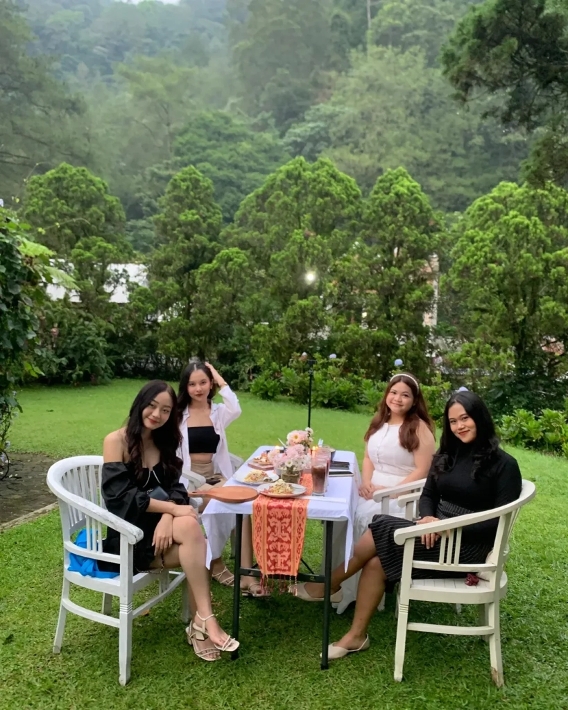 Cipta Rasa Cafe: A Cozy Spot to Warm Your Heart in Cilacap